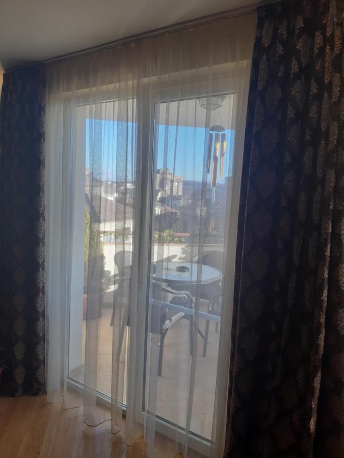 Nish 7 Apartment Велико Търново Екстериор снимка