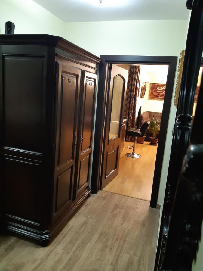 Nish 7 Apartment Велико Търново Екстериор снимка